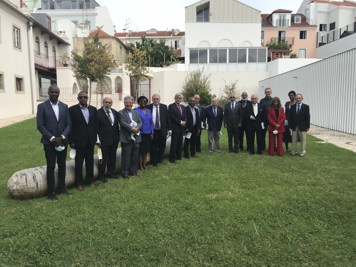 Apresentação do livro do 1.º Fórum dos Economistas das Cidades de Língua Portuguesa na UCCLA