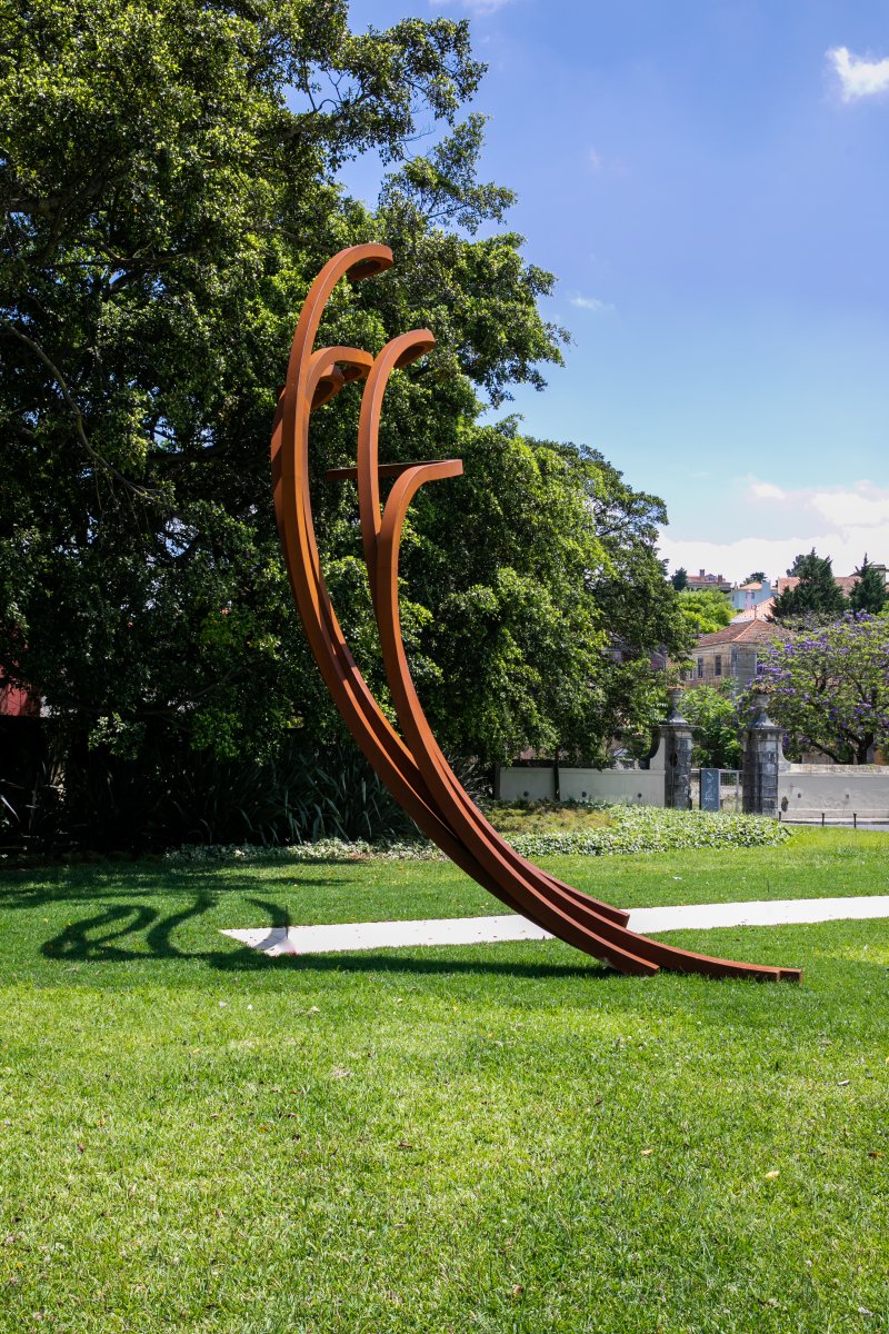 Inauguração de escultura de homenagem aos presos políticos em Caxias