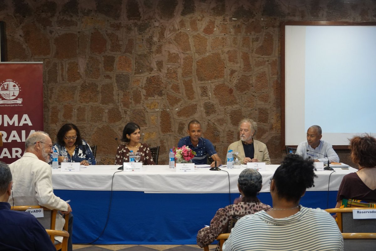 Literatura e Inclusao - Mesa redonda1_DSC05863