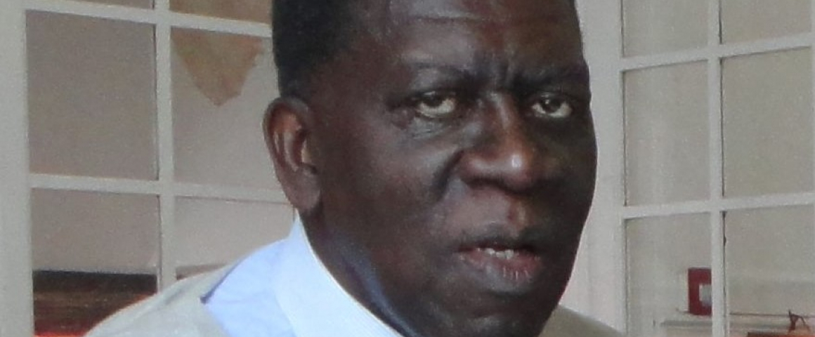 Encontro com antigo Embaixador de Angola