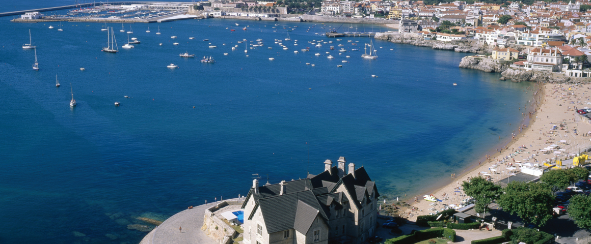 Assembleia Geral da UCCLA em Cascais