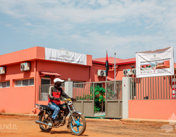 Inauguração de Centro de Saúde em Talatona