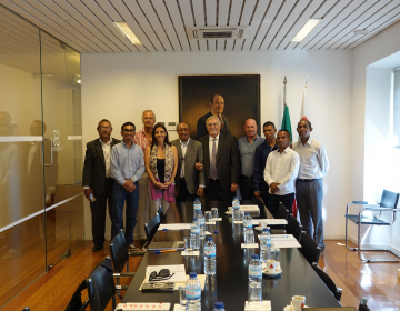 Visita de colaboradores da Autoridade Municipal de Díli à UCCLA