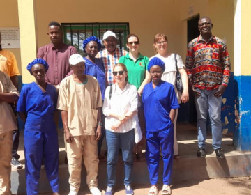 Instituto Camões realizou visita ao projeto “Promover a Apicultura Inclusiva no Leste da Guiné-Bissau” 