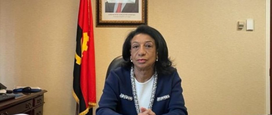 Encontro com Embaixadora de Angola em Portugal