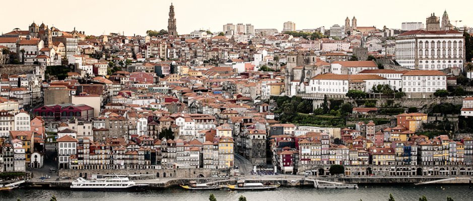 Famílias regressam ao centro histórico do Porto graças a programa camarário