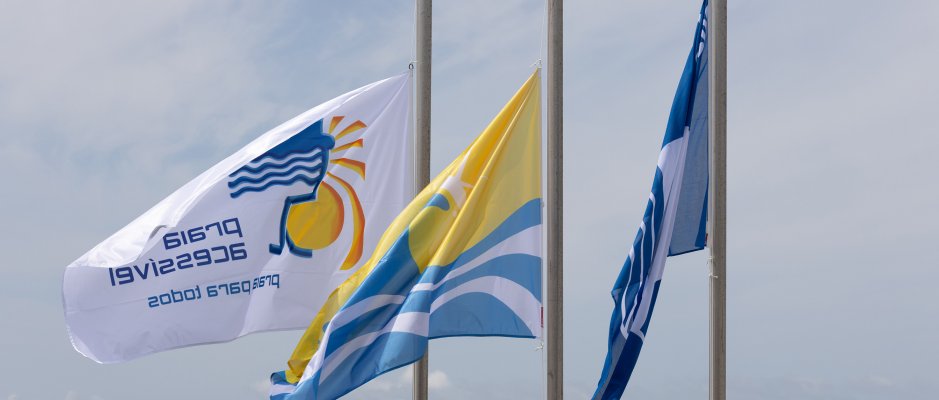 Projeto Bandeira Azul nas praias do Porto