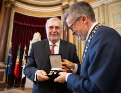 Secretário-geral cessante da UCCLA homenageado com a Medalha Municipal de Mérito