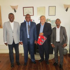 UCCLA recebeu delegação da Camara Municipal do Bilene 