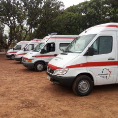 Câmara Municipal de Oeiras doa ambulâncias a Bissau